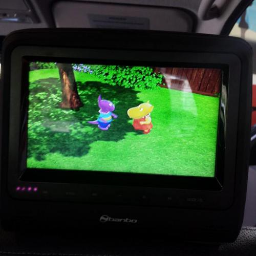 Central Multimídia e Tela Encosto de Cabeça